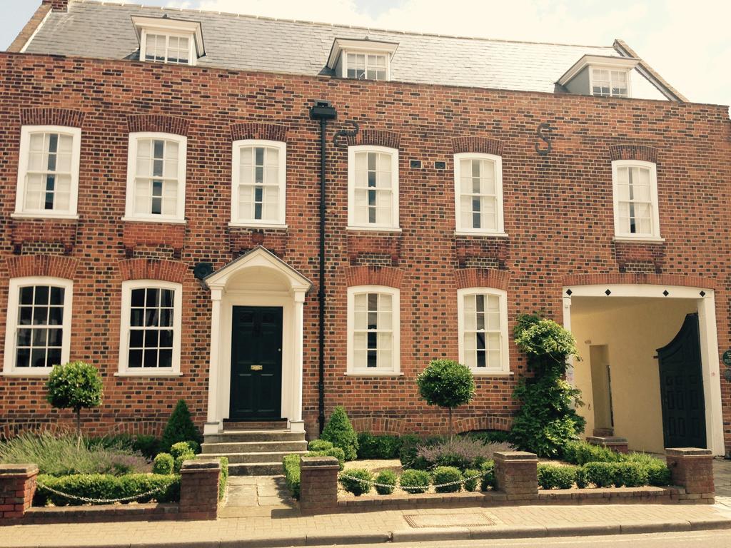 The Bell Inn Hotel Horndon-on-the-Hill Exteriör bild